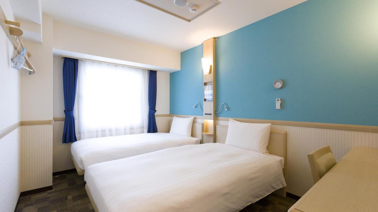 Toyoko Inn Nagareyama-Otakanomori Ekimae Exterior photo